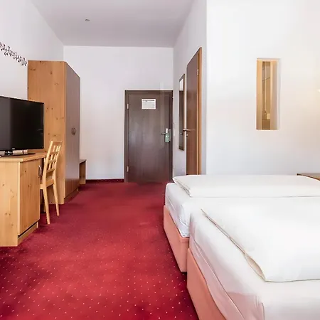 Alte Post Hotel 3*