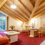 Hotel Alte Post 3*