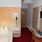 Hotel Alte Post 3*