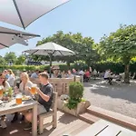 Hotel Alte Post 3*