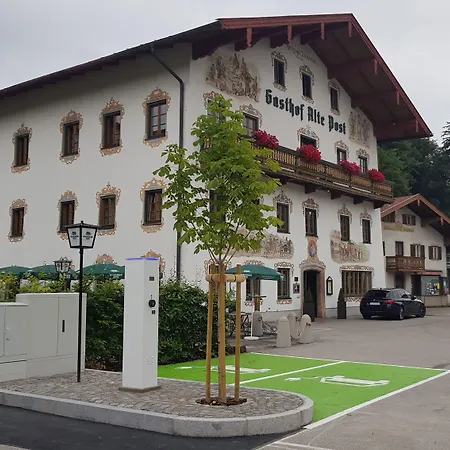 Hotel Alte Post 3*