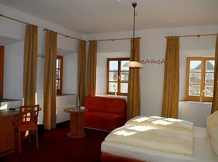 Szálloda Alte Post Siegsdorf